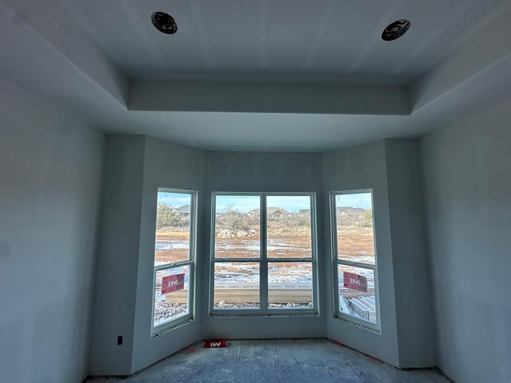 Image 16 of property listing at 9730 Jaguar Trail, San Angelo, TX 76901