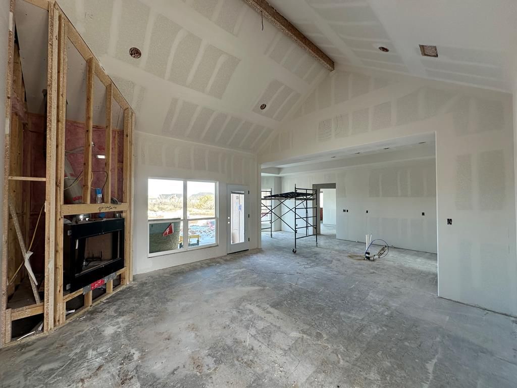 Image 4 of property listing at 9730 Jaguar Trail, San Angelo, TX 76901