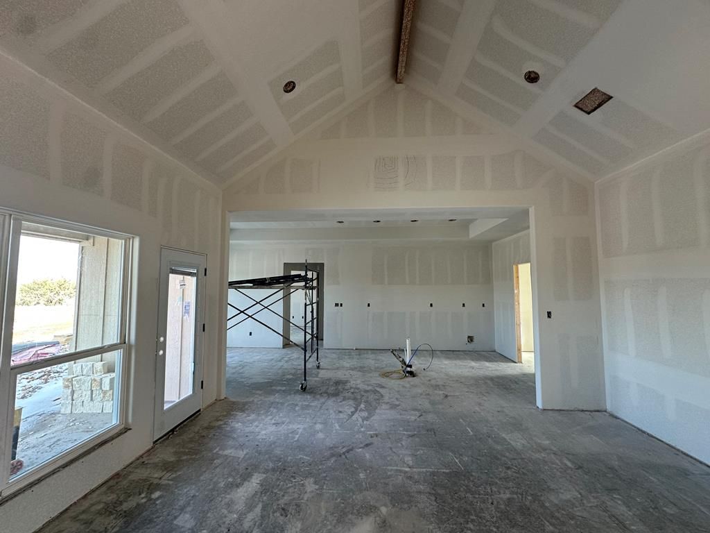 Image 5 of property listing at 9730 Jaguar Trail, San Angelo, TX 76901