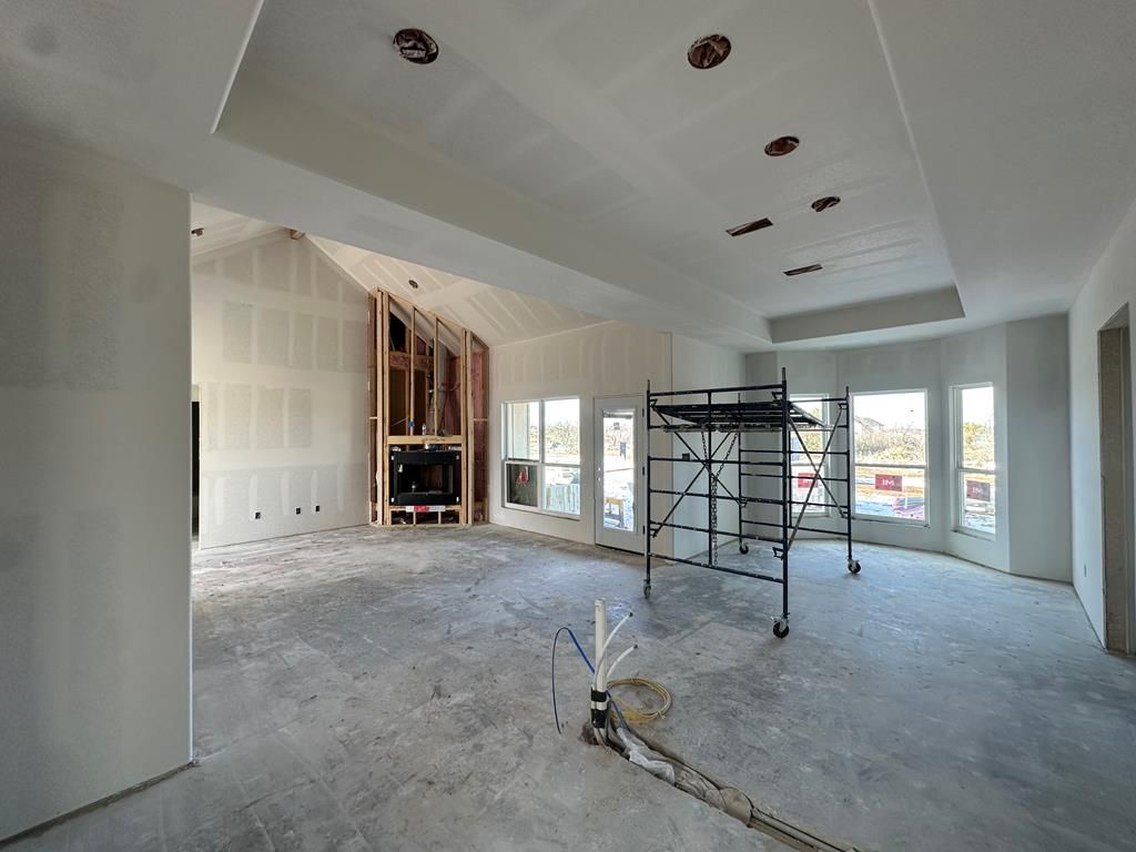 Image 6 of property listing at 9730 Jaguar Trail, San Angelo, TX 76901