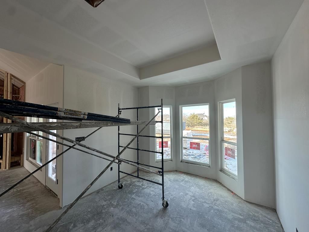 Image 8 of property listing at 9730 Jaguar Trail, San Angelo, TX 76901