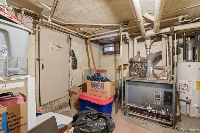 87 Biddle Avenue, Wyandotte, MI 48192