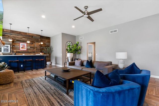 11606 E SAN TAN Court, Chandler, AZ 85249