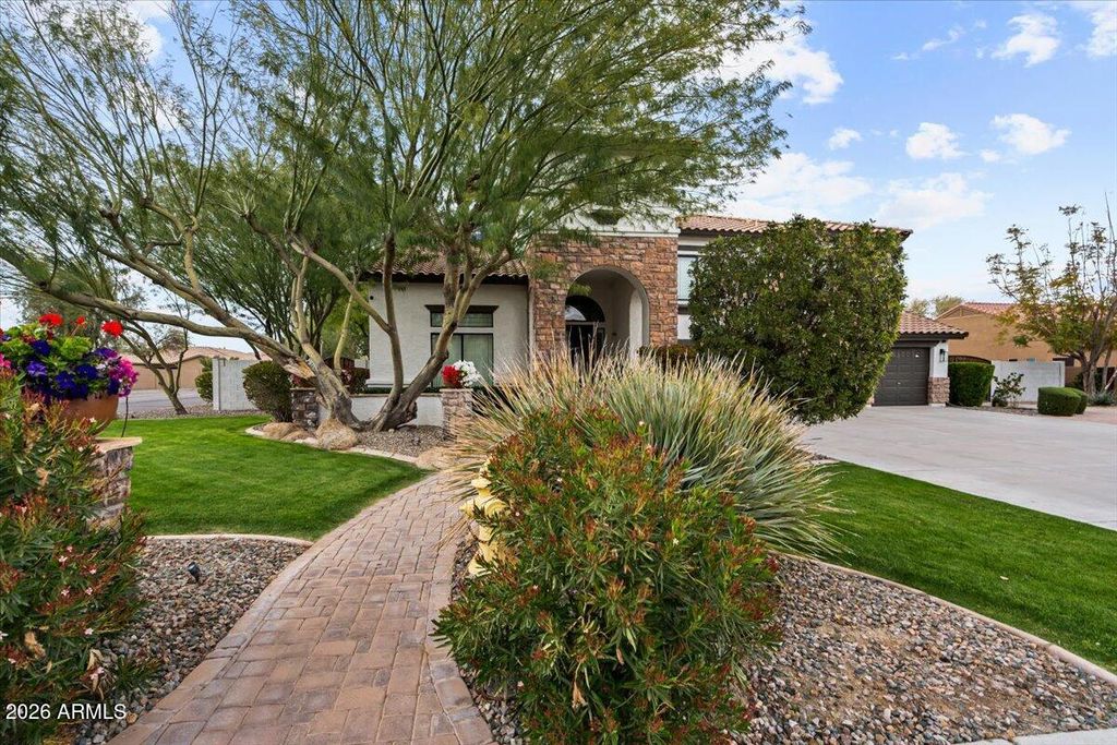 11606 E SAN TAN Court, Chandler, AZ 85249