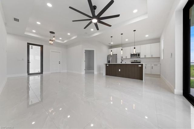 717-719 Gilbert AVE S, Lehigh Acres, FL 33973