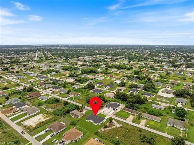 717-719 Gilbert AVE S, Lehigh Acres, FL 33973