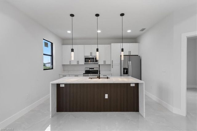 717-719 Gilbert AVE S, Lehigh Acres, FL 33973