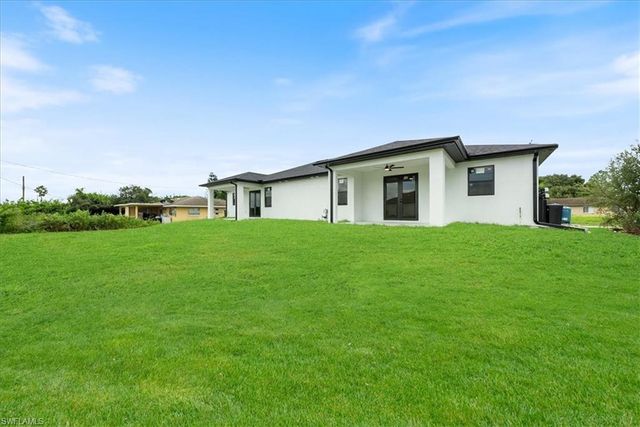 717-719 Gilbert AVE S, Lehigh Acres, FL 33973