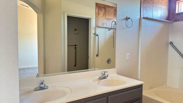 5509 Pountsmonth Dr, Salida, CA 95368