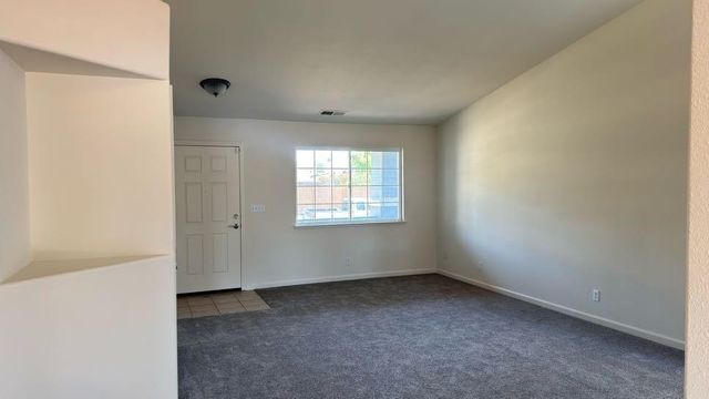 5509 Pountsmonth Dr, Salida, CA 95368