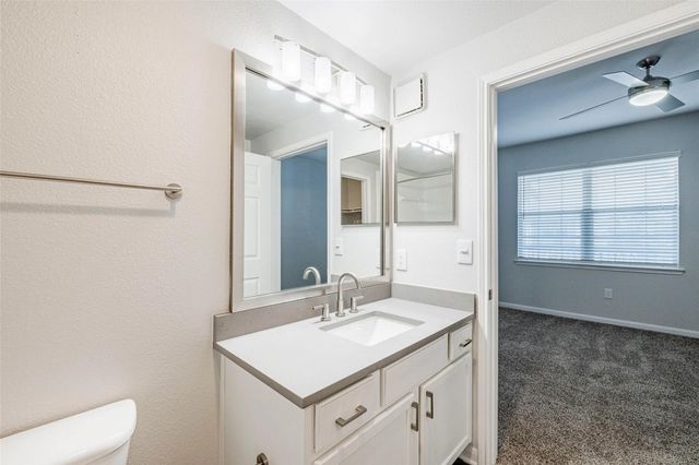 12215 Hunters Chase DR S-4302S, Austin, TX 78729