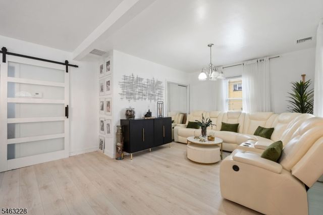 18 W Grochowiak St, South River Boro, NJ 08882
