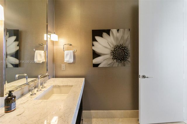 9705 Collins Ave 1905N, Bal Harbour, FL 33154