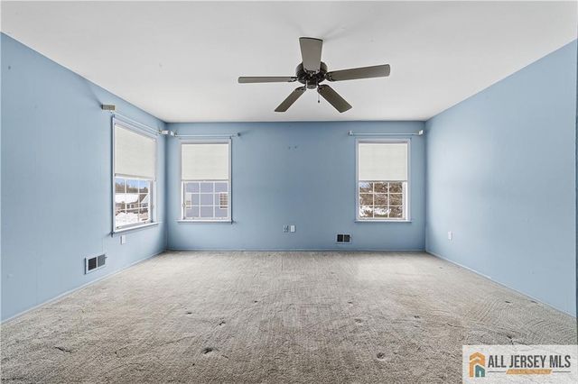 17 Dorchester Drive 17D, Monroe, NJ 08831