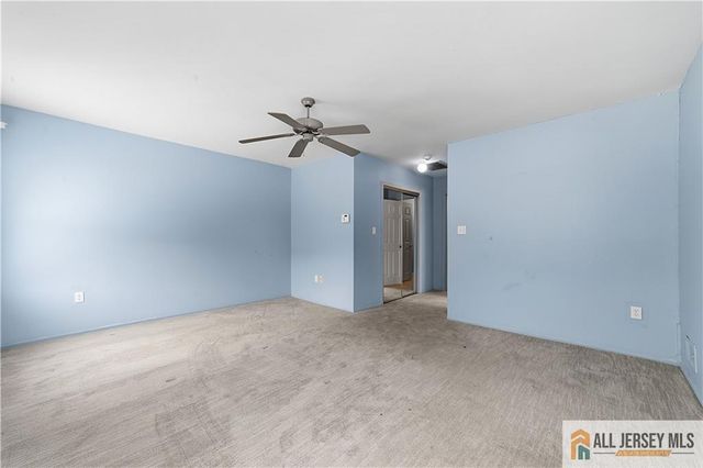 17 Dorchester Drive 17D, Monroe, NJ 08831