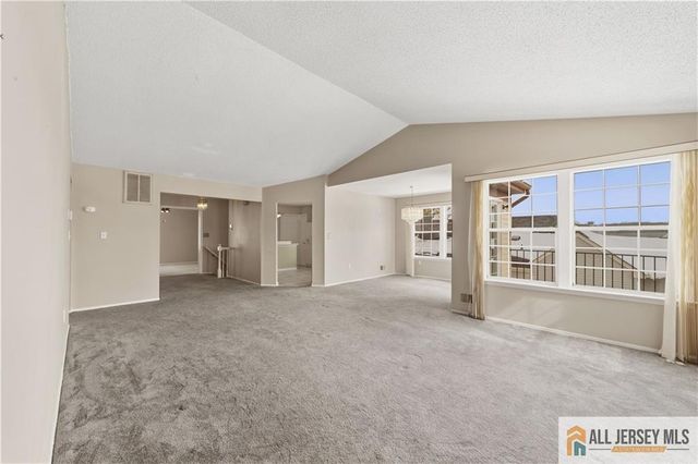 17 Dorchester Drive 17D, Monroe, NJ 08831