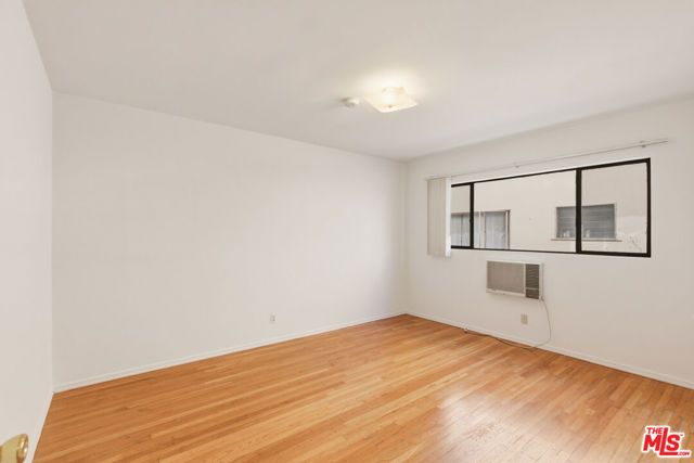 1058 Wooster 1, Los Angeles, CA 90035