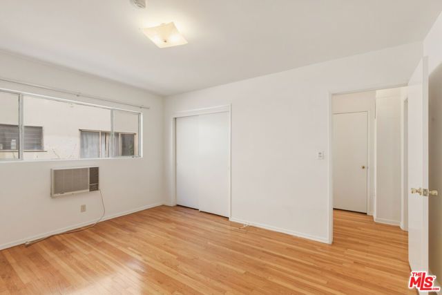 1058 Wooster 1, Los Angeles, CA 90035