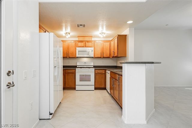 6868 Sky Pointe Drive 1084, Las Vegas, NV 89131