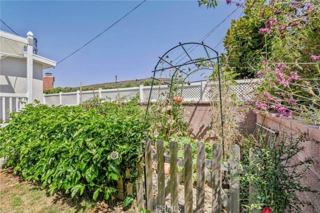 2715 Grand Summit, Torrance, CA 90505