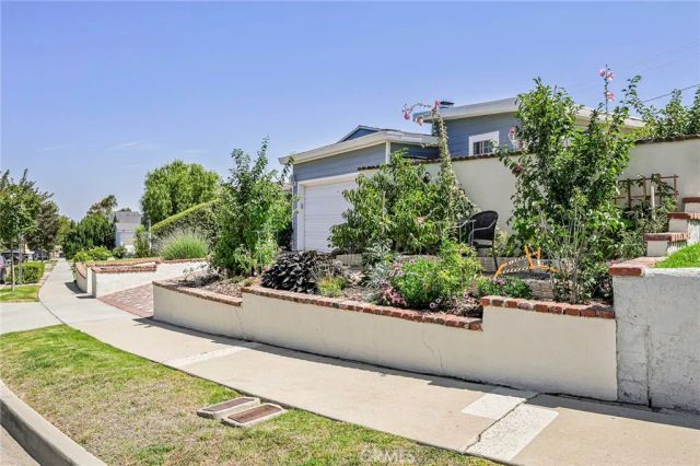 2715 Grand Summit, Torrance, CA 90505