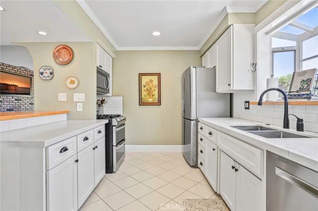 2715 Grand Summit, Torrance, CA 90505