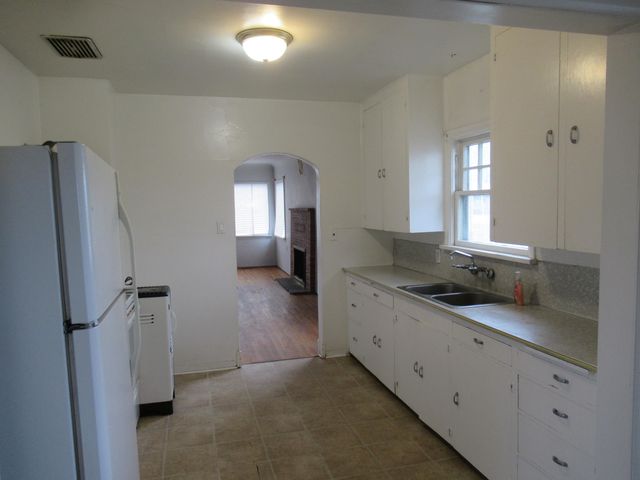 2176 Wiard Street, Klamath Falls, OR 97603