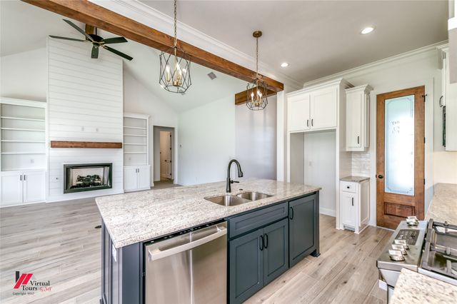 33 Turtle Creek Drive, Benton, LA 71006