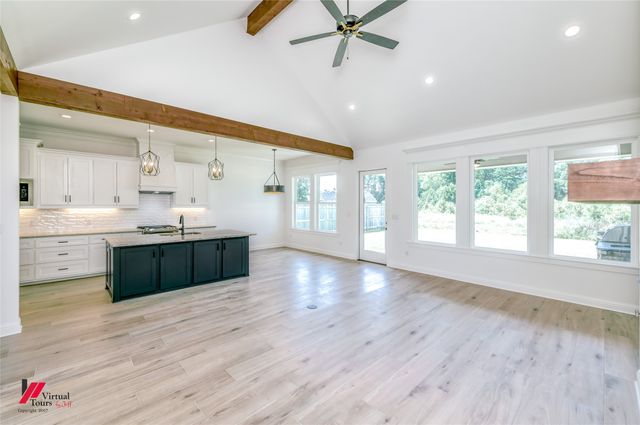 33 Turtle Creek Drive, Benton, LA 71006