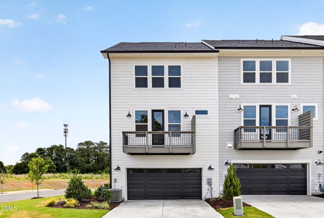3135 White Rail Drive, Fuquay Varina, NC 27526