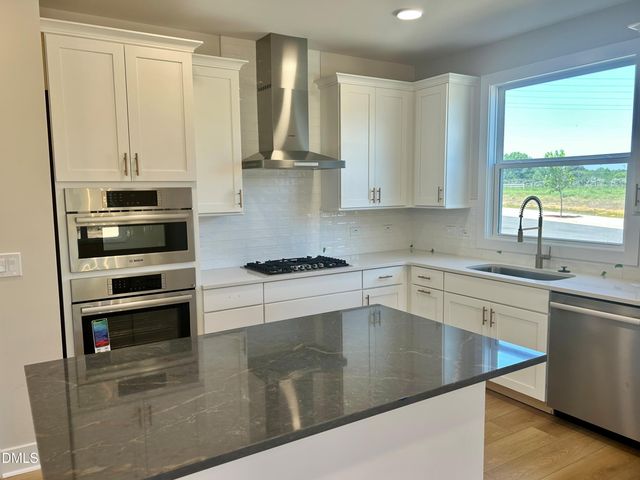 3135 White Rail Drive, Fuquay Varina, NC 27526