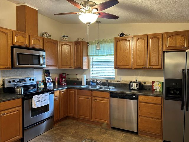1709 E SCHWARTZ BOULEVARD, The Villages, FL 32159