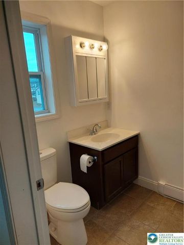 315 Clearfield Street B, Freemansburg Boro, PA 18017