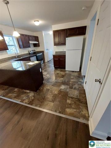 315 Clearfield Street B, Freemansburg Boro, PA 18017