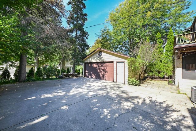 1531 N 60th STREET, Milwaukee, WI 53208