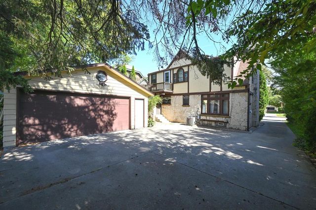 1531 N 60th STREET, Milwaukee, WI 53208