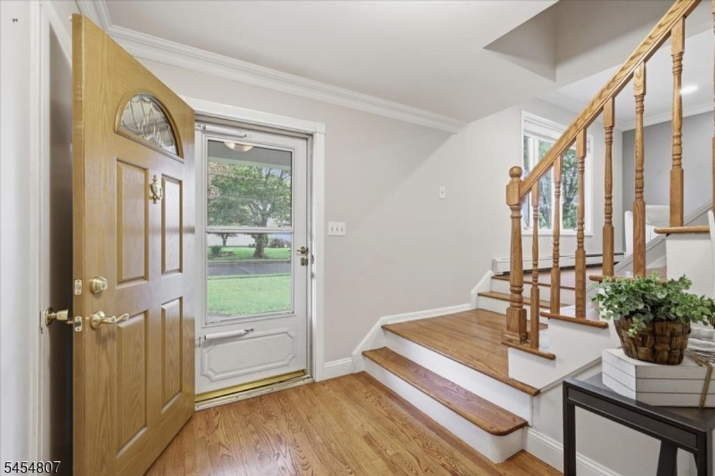 7 Conerly Rd, Franklin Twp., NJ 08873 — photo 3