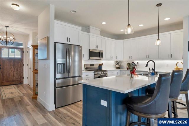 559 SE Palomino Ct, Sublimity, OR 97385