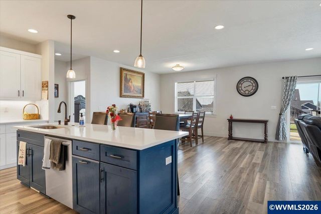 559 SE Palomino Ct, Sublimity, OR 97385