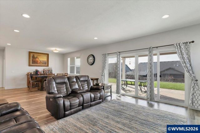 559 SE Palomino Ct, Sublimity, OR 97385