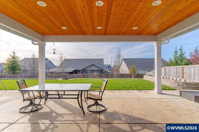 559 SE Palomino Ct, Sublimity, OR 97385