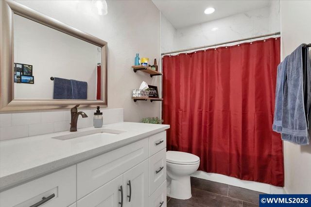 559 SE Palomino Ct, Sublimity, OR 97385