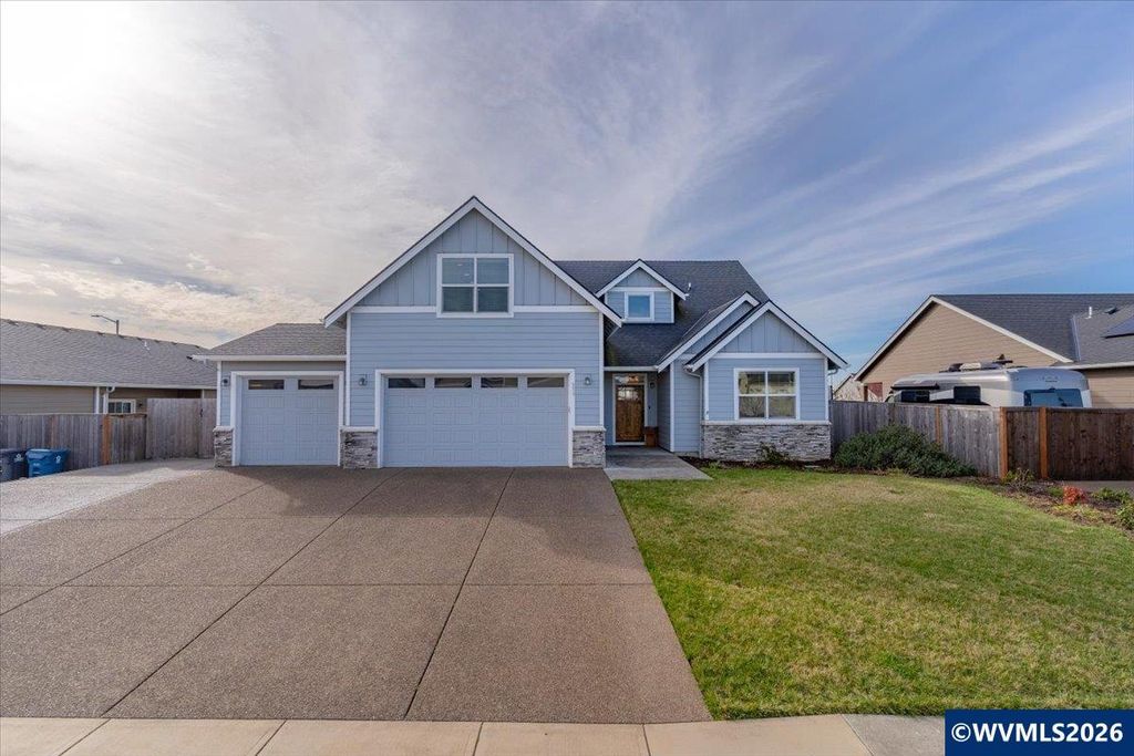 559 SE Palomino Ct, Sublimity, OR 97385