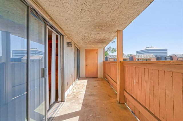 8427 Hearth Drive, Houston, TX 77054