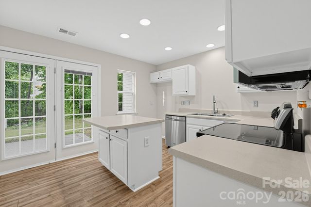 1527 Maypine Commons Way, Rock Hill, SC 29732