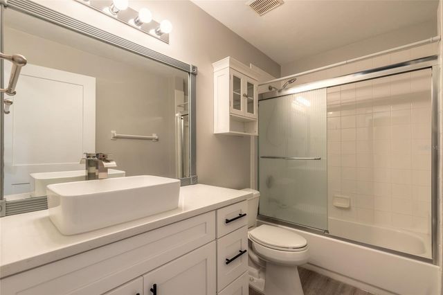 656 MIDDLEBURY LOOP, New Smyrna Beach, FL 32168