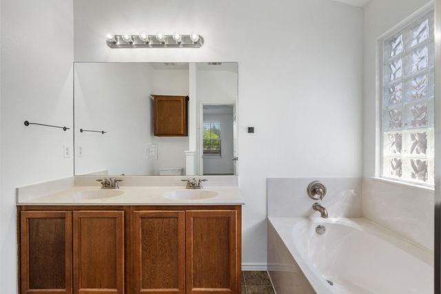 1616 Kemah DR 116, Austin, TX 78748