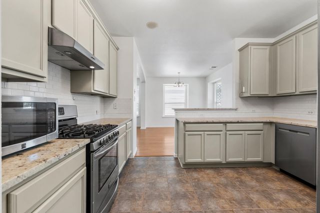 1616 Kemah DR 116, Austin, TX 78748