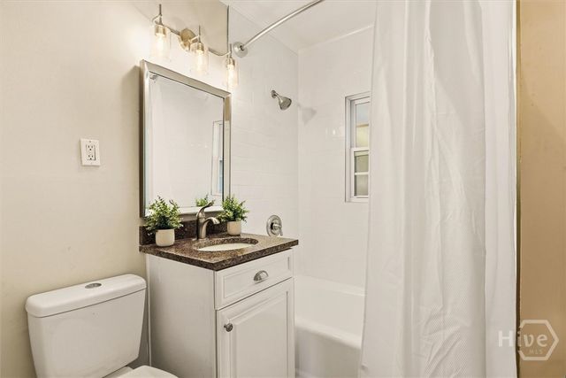 214 Brandywine Road, Savannah, GA 31405