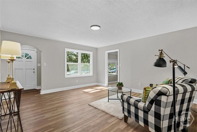 214 Brandywine Road, Savannah, GA 31405